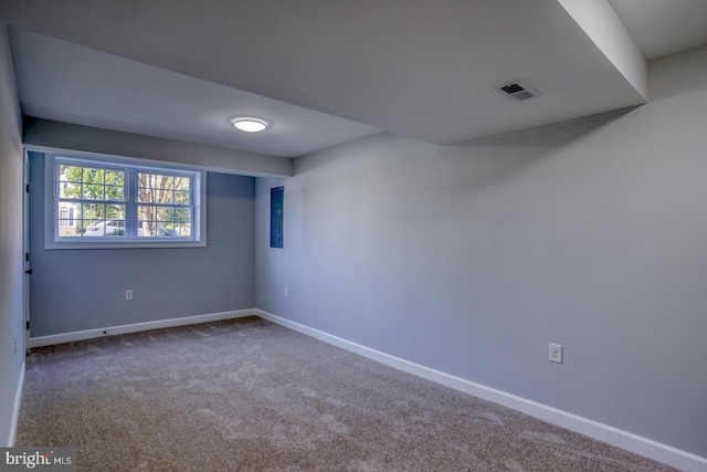 view of carpeted spare room