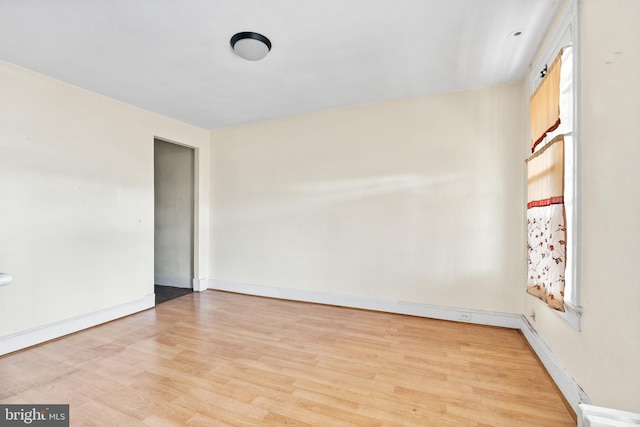 empty room featuring light hardwood / wood-style flooring