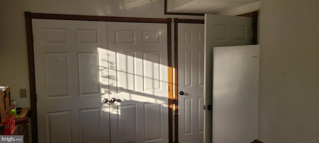 doorway featuring a barn door