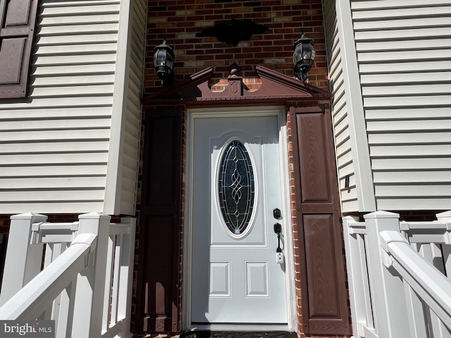 view of property entrance