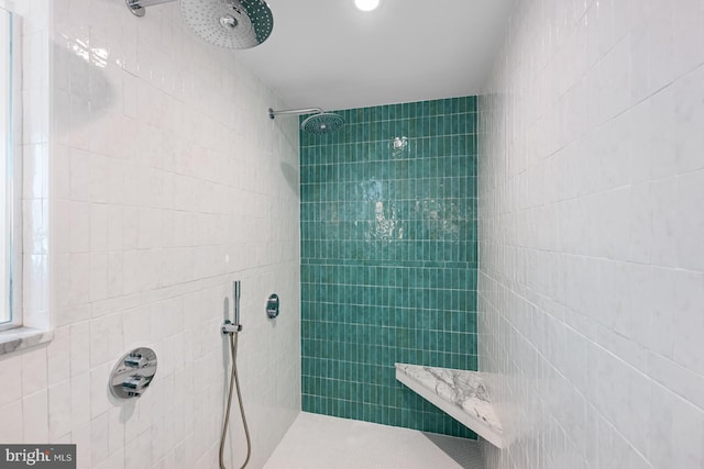 1307 Cleveland St, Alexandria, VA 22302 - bathroom featuring a tile shower