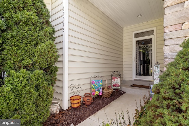 19045 Carey Ln, Georgetown, DE 19947 - view of exterior entry