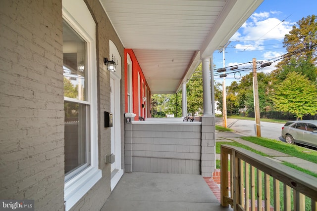 balcony with a porch