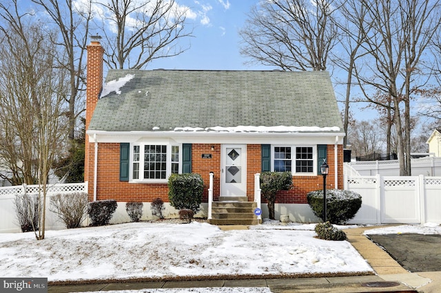 view of front of property