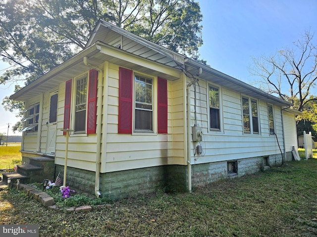 view of property exterior