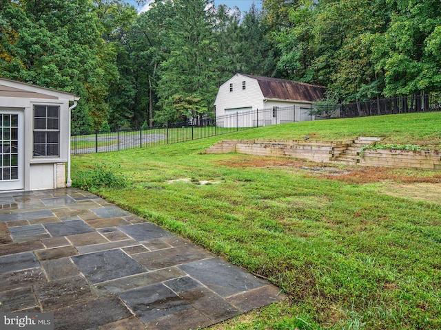 view of yard with a patio area