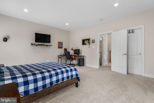 view of carpeted bedroom