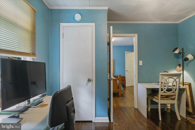 home office featuring dark wood-style flooring and crown molding