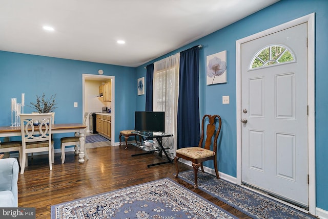 foyer entrance featuring recessed lighting, baseboards, and wood finished floors