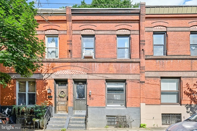 view of building exterior