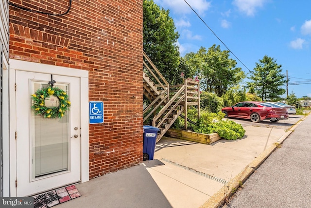 view of property entrance