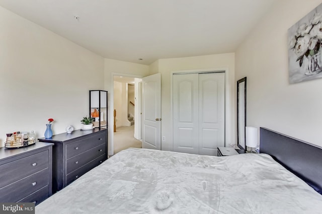 bedroom featuring a closet