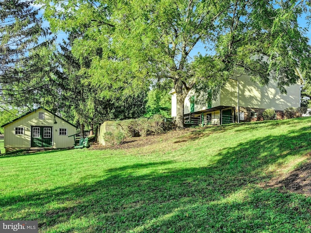 1414 Little Ln, Seven Valleys, PA 17360 - view of yard with an outdoor structure