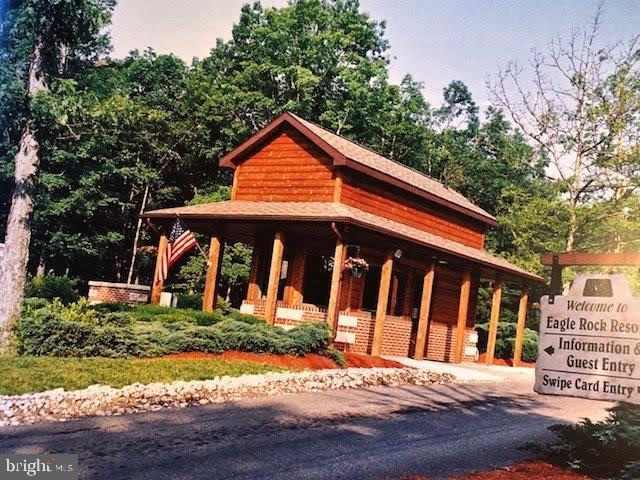 exterior space featuring a porch