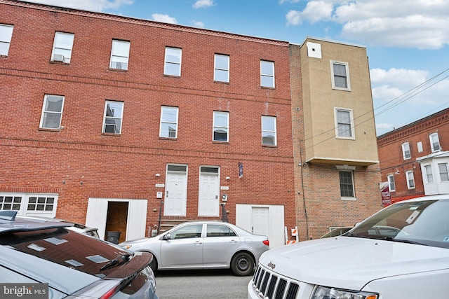 Listing photo 2 for 2024 N 17th St, Philadelphia PA 19121