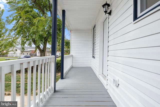 balcony with a porch