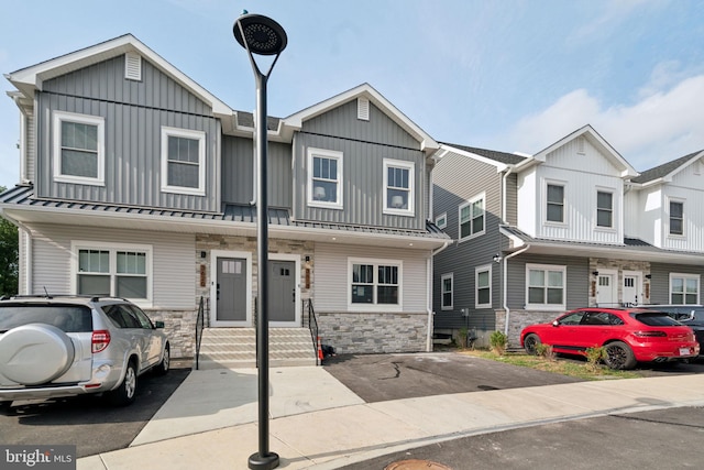 view of townhome / multi-family property