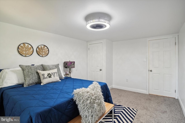 view of carpeted bedroom