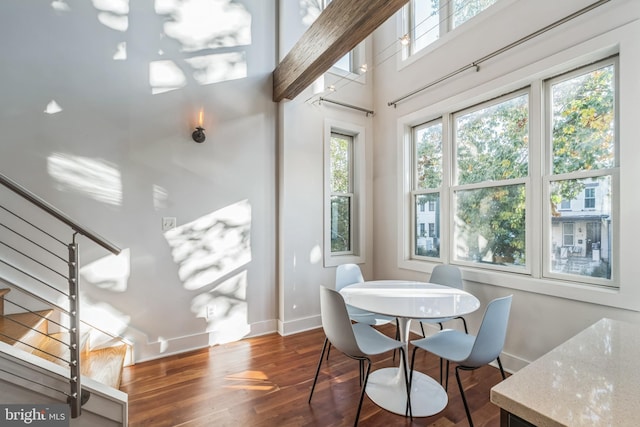 sunroom featuring a healthy amount of sunlight