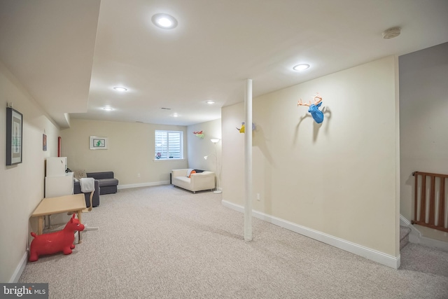 sitting room with carpet