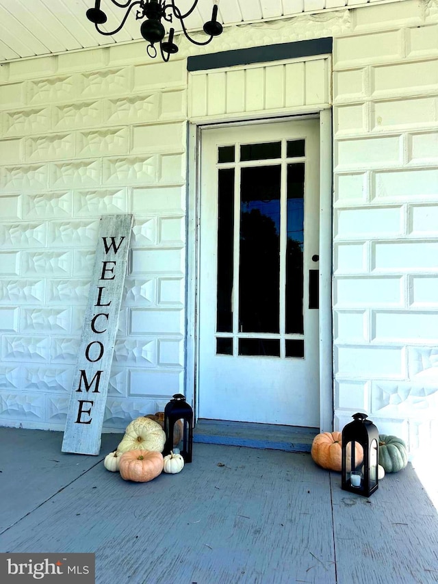 view of entrance to property