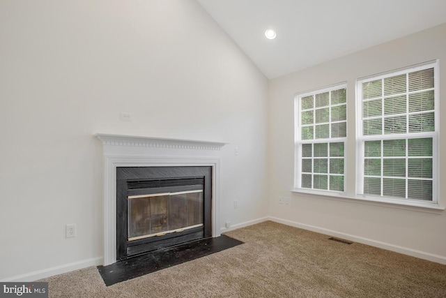 room details featuring carpet floors