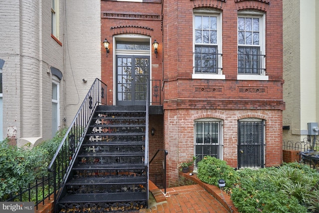 651 Constitution Ave NE, Washington, DC 20002 - entrance to property with brick siding and french doors
