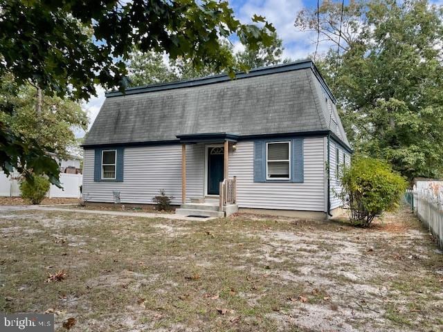 view of front of home