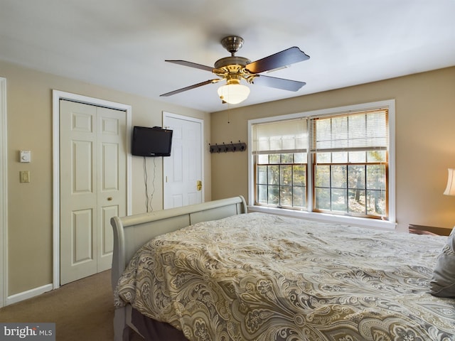 bedroom featuring carpet and ceiling fan