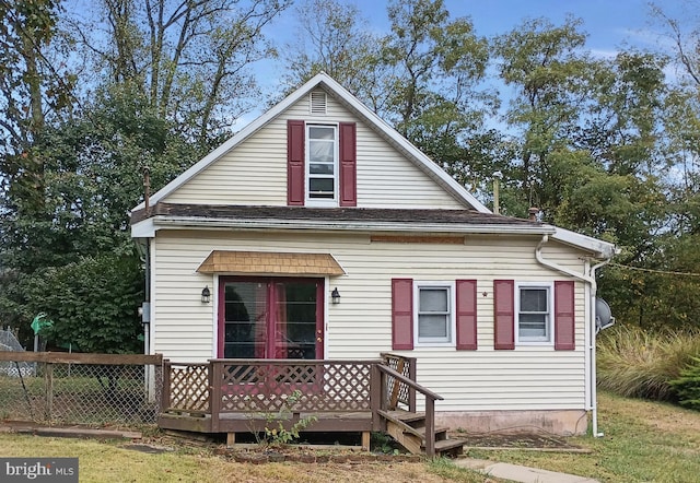 view of front of property