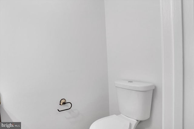 bathroom featuring toilet