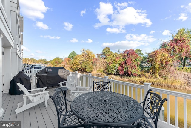 deck with area for grilling