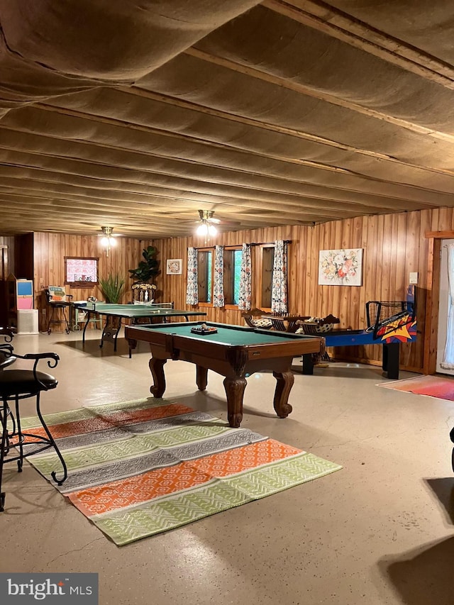 game room featuring billiards