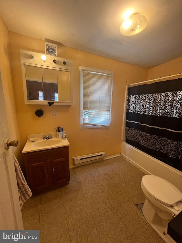 full bathroom featuring shower / bath combo with shower curtain, toilet, vanity, and a baseboard heating unit