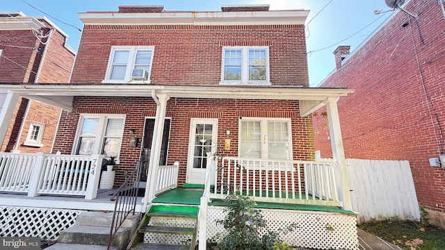 view of front facade with a porch