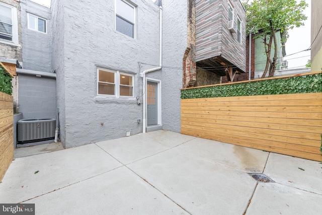 view of patio featuring central AC unit