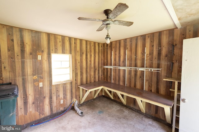 misc room featuring carpet flooring and ceiling fan