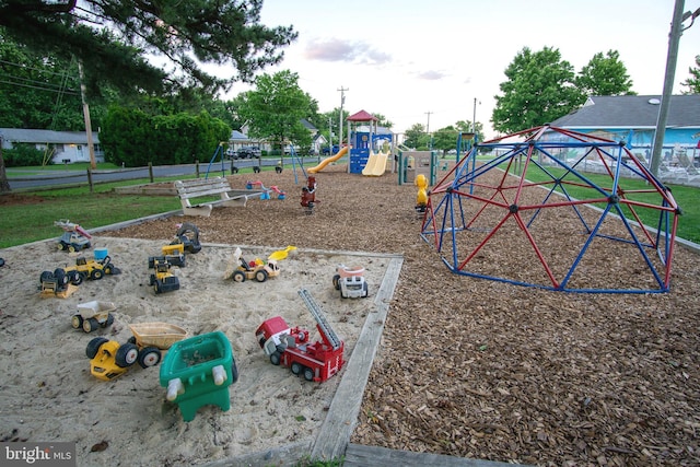 608 Cloverfields Dr, Stevensville, MD 21666 - view of community playground