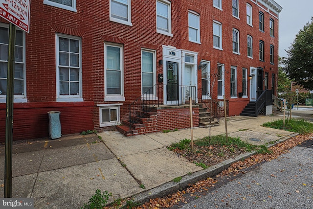 337 Scott St, Baltimore MD, 21230, 4 bedrooms, 2 baths townhouse for sale