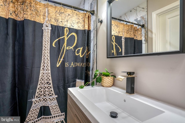 bathroom featuring vanity