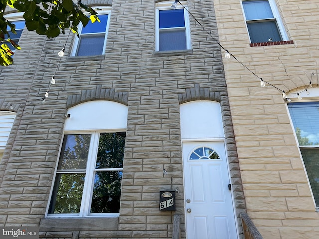 view of entrance to property