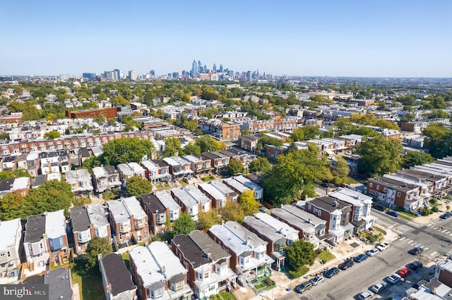 bird's eye view with a view of city