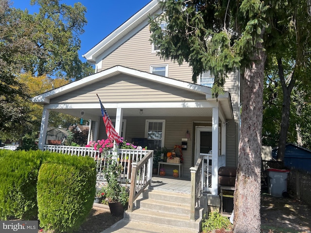 view of front of house with a porch