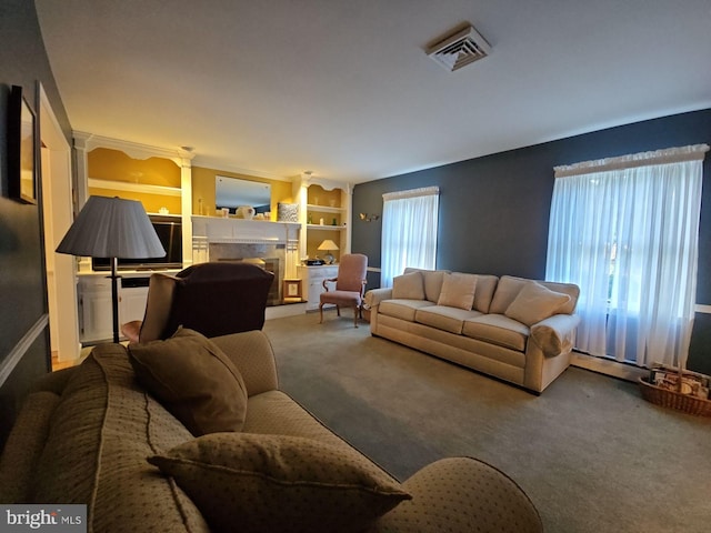 living room with carpet