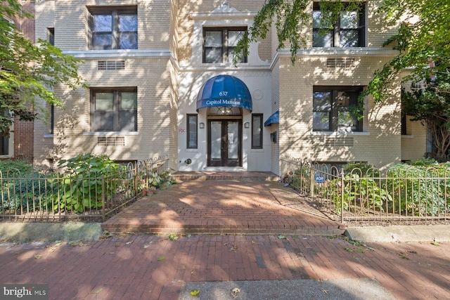 view of front facade with french doors