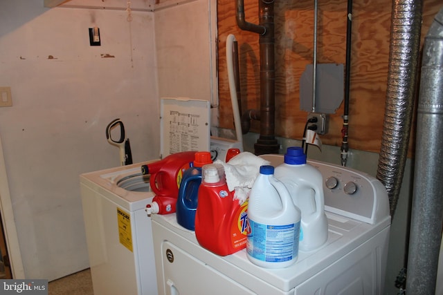 laundry area featuring washer and dryer