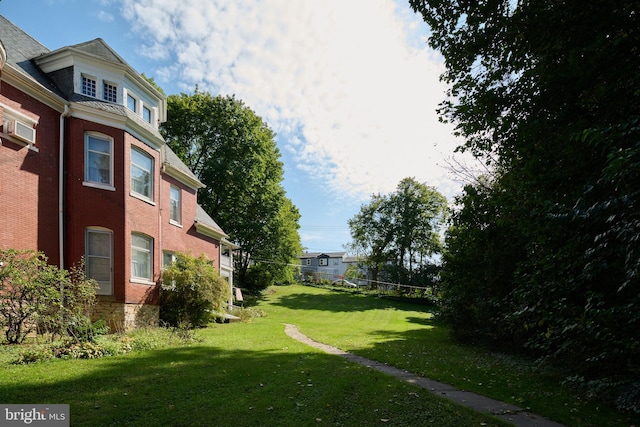 view of yard featuring cooling unit