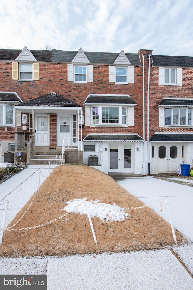 view of townhome / multi-family property