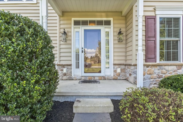 view of property entrance