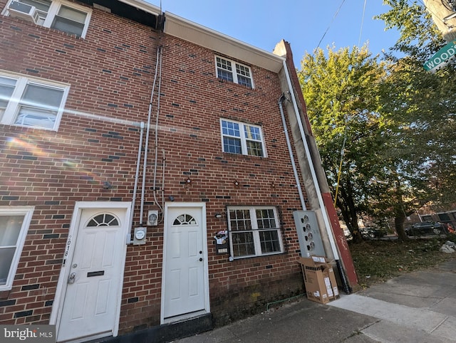 view of townhome / multi-family property